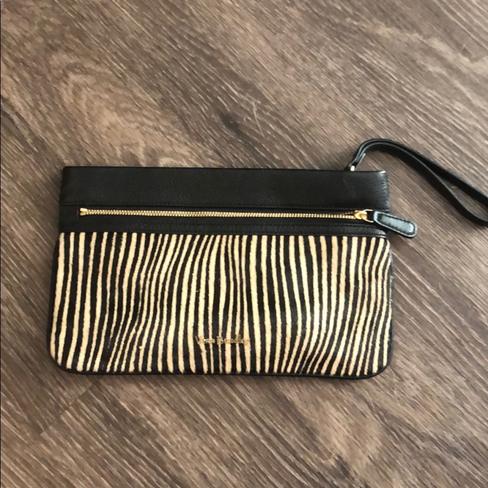 Vera Bradley zebra wristlet